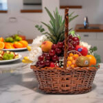 toma la imagen adjunta como base y genera w6jo 1